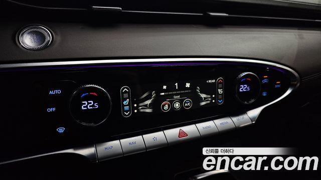 Genesis GV70 2.5T Gasoline AWD 2024 — фото 14