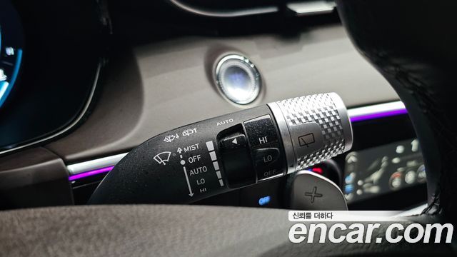 Genesis GV70 2.5T Gasoline AWD 2024 — фото 19