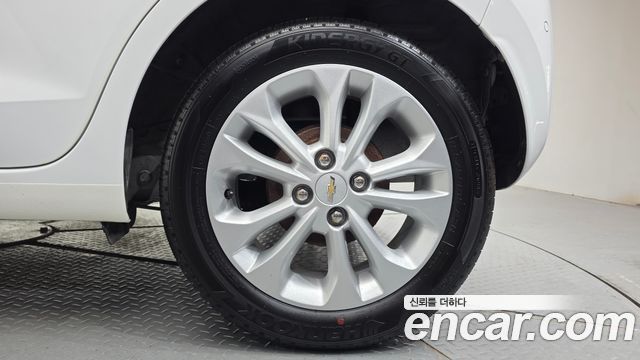 Chevrolet Spark Premier 2019 — фото 27