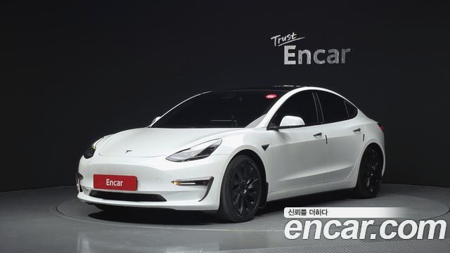 Tesla Model 3 Long Range AWD