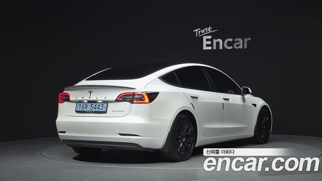 Tesla Model 3 Long Range AWD 2021 — фото 2