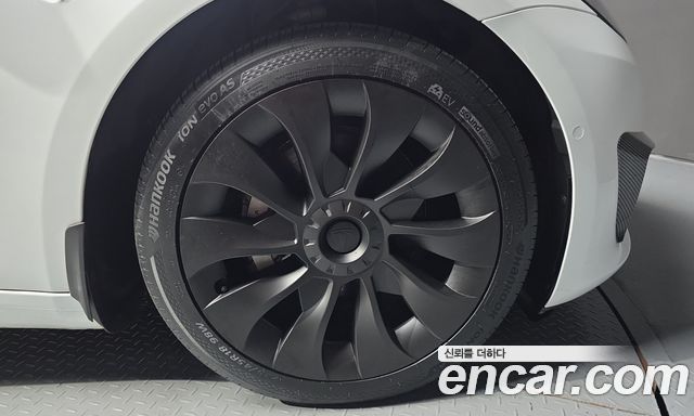 Tesla Model 3 Long Range AWD 2021 — фото 5
