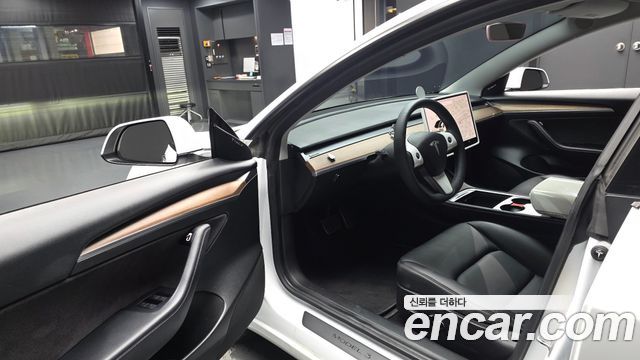 Tesla Model 3 Long Range AWD 2021 — фото 10