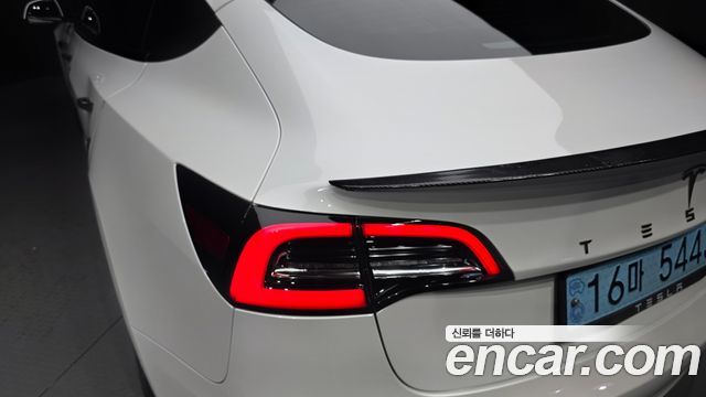Tesla Model 3 Long Range AWD 2021 — фото 23