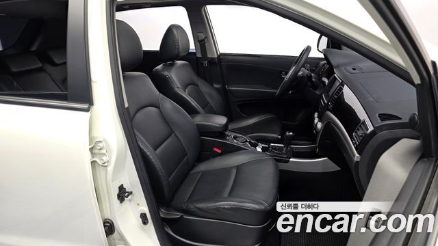 KG Mobility (SsangYong) Korando C Clubby 2WD Park 2013 — фото 15