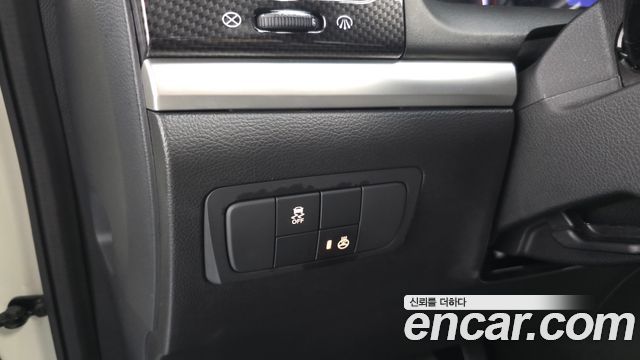 KG Mobility (SsangYong) Korando C Clubby 2WD Park 2013 — фото 35