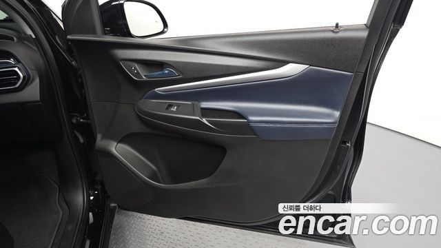 Chevrolet Bolt EUV Premier 2022 — фото 24