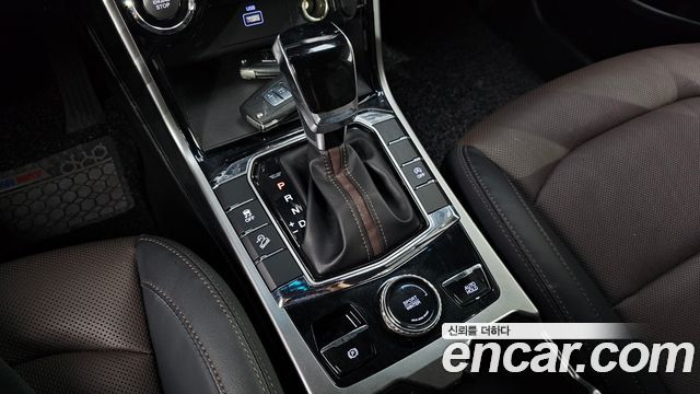 KG Mobility (SsangYong) Beautiful Korando Gasoline 1.5 2WD C5 Plus 2020 — фото 9