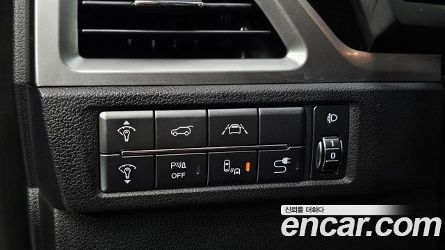 KG Mobility (SsangYong) Beautiful Korando Gasoline 1.5 2WD C5 Plus 2020 — фото 27