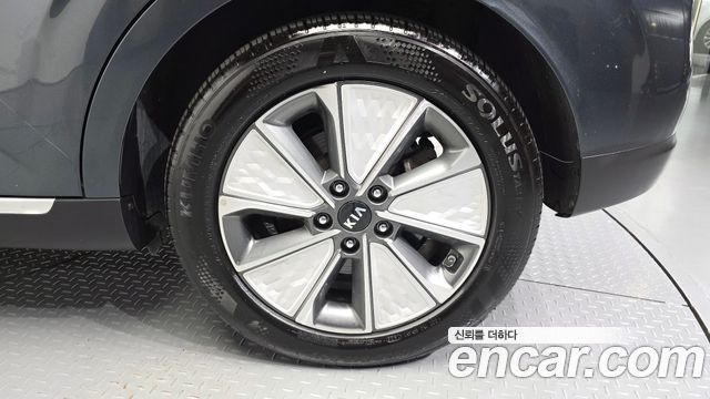 Kia Soul Booster EV Noblesse 2020 — фото 5