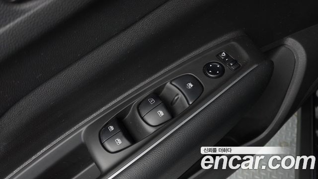 Renault Korea QM6 Gasoline 2WD LE 2019 — фото 29