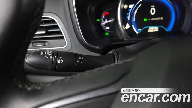Renault Korea QM6 Gasoline 2WD LE 2019 — фото 30