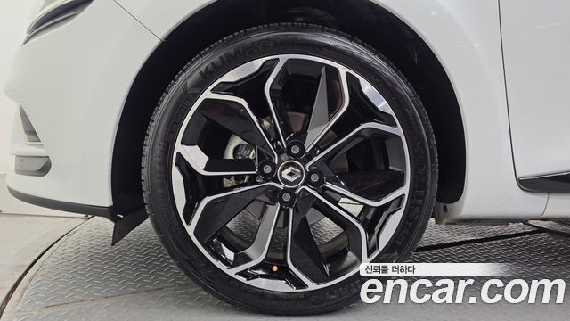 Renault Korea Clio Intens 2019 — фото 5
