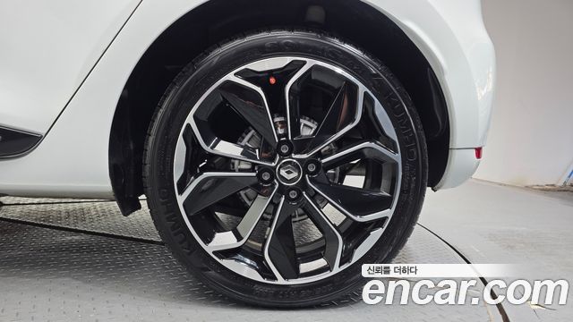 Renault Korea Clio Intens 2019 — фото 27