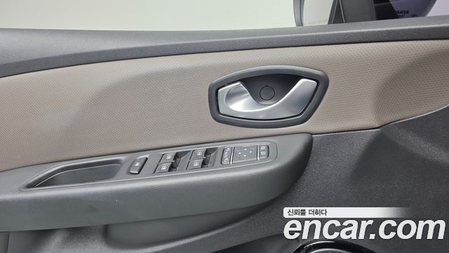 Renault Korea Clio Intens 2019 — фото 33