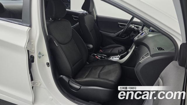 Hyundai Avante (MD) M16 GDI Deluxe 2012 — фото 11