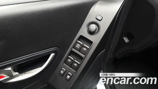 KG Mobility (SsangYong) Korando C Clubby 2WD Standard 2013 — фото 29