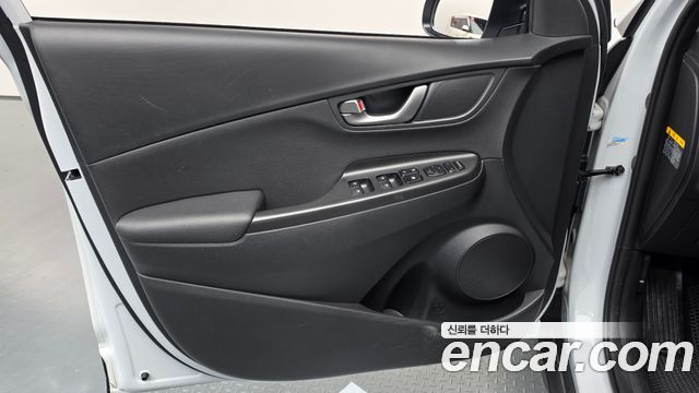 Hyundai Kona Diesel 1.6 2WD Modern Choice 2020 — фото 24