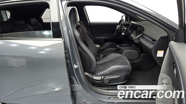 Hyundai Ioniq 5 N 2024 — фото 26