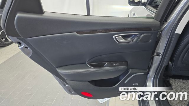 Renault Korea SM6 2.0 LPe RE (Disabled) 2016 — фото 25