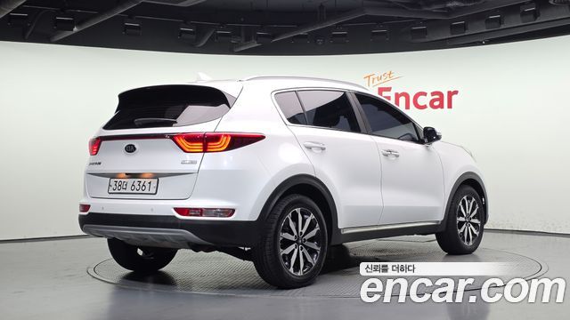 Kia Sportage (IV) Diesel 1.7 2wd Noblesse 2018 — фото 2