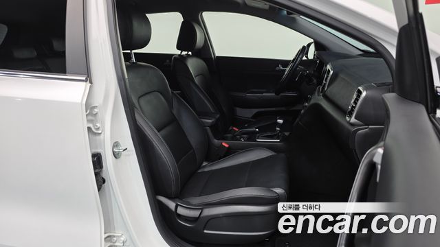 Kia Sportage (IV) Diesel 1.7 2wd Noblesse 2018 — фото 11
