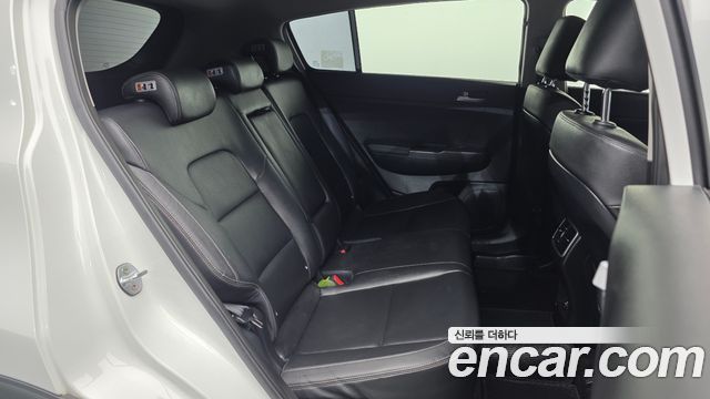 Kia Sportage (IV) Diesel 1.7 2wd Noblesse 2018 — фото 12