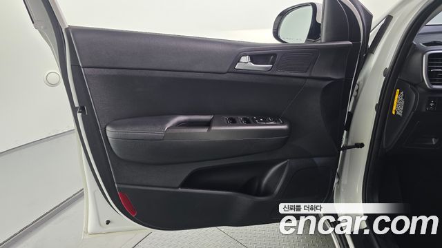 Kia Sportage (IV) Diesel 1.7 2wd Noblesse 2018 — фото 24