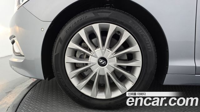 Hyundai Sonata (LF) LPI Modern(Handicapped) 2015 — фото 5