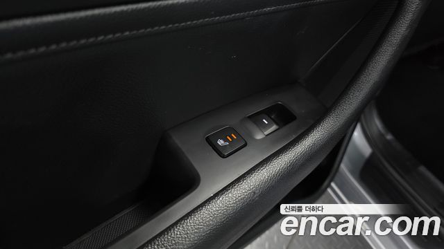 Hyundai Sonata (LF) LPI Modern(Handicapped) 2015 — фото 17