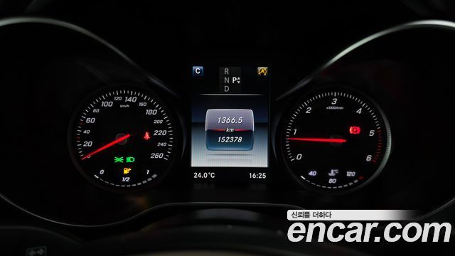 Mercedes-Benz C-Class (W205) C220 d Avantgarde 2016 — фото 8