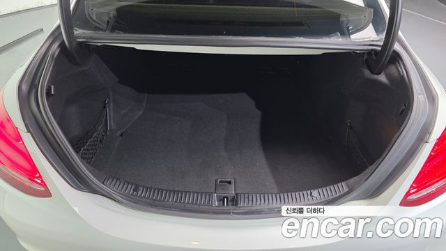 Mercedes-Benz C-Class (W205) C220 d Avantgarde 2016 — фото 20