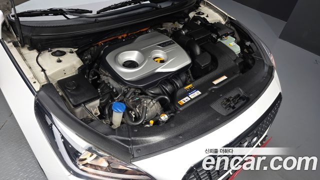 Hyundai Sonata Hybrid (LF) 2.0 HEV Smart 2016 — фото 6