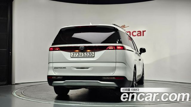 Kia Carnival (IV) Diesel 9-Seater Prestige 2021 — фото 4