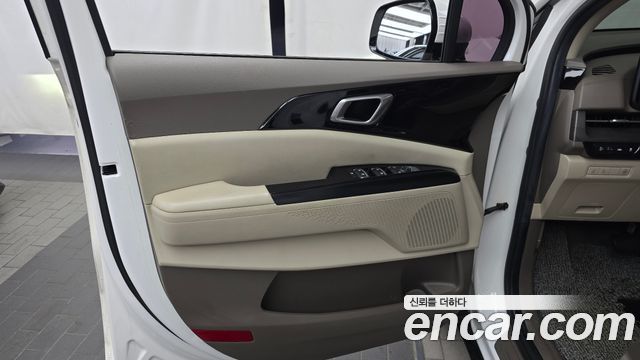 Kia Carnival (IV) Diesel 9-Seater Prestige 2021 — фото 24