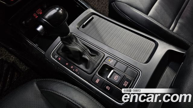 Kia Sorento Diesel 2.0 2WD Noblesse 2017 — фото 9