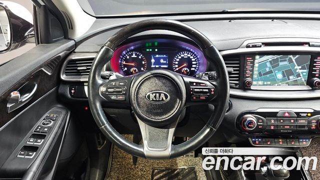 Kia Sorento Diesel 2.0 2WD Noblesse 2017 — фото 12