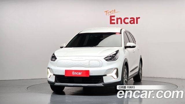 Kia Niro Plus Earth 2023 — фото 3