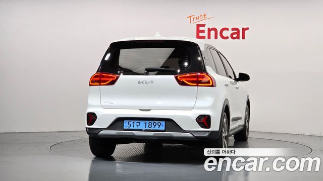 Kia Niro Plus Earth 2023 — фото 4