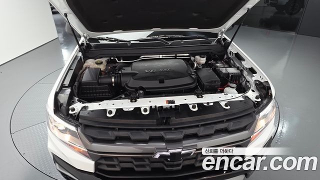 Chevrolet Real New Colorado 3.6 Z71-X 4WD 2022 — фото 6