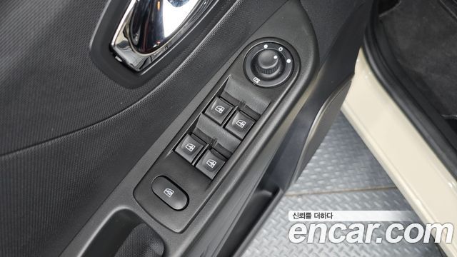 Renault Korea QM3 LE 2014 — фото 12