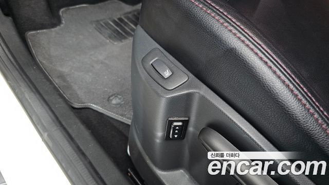 Renault Korea QM3 LE 2014 — фото 13
