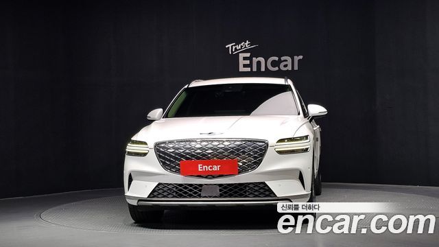 Genesis Electrified (GV70) e-AWD 2022 — фото 3