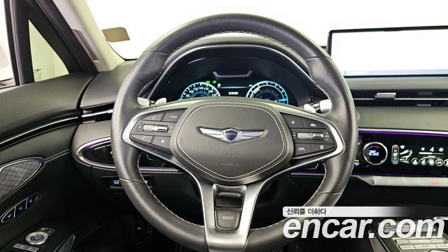 Genesis Electrified (GV70) e-AWD 2022 — фото 13