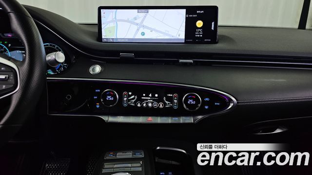 Genesis Electrified (GV70) e-AWD 2022 — фото 14