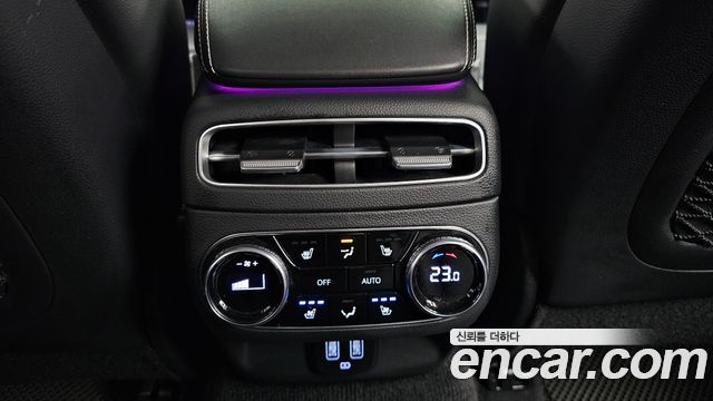 Genesis Electrified (GV70) e-AWD 2022 — фото 19