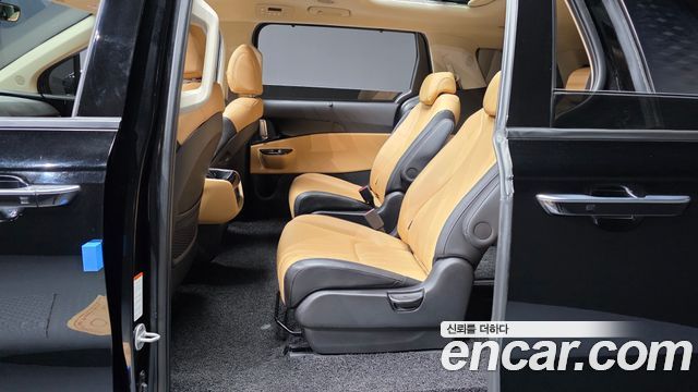 Kia Carnival (IV) Diesel 9-Seater Noblesse 2023 — фото 12