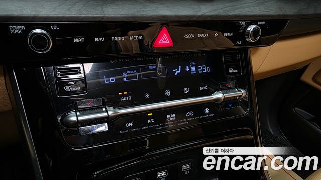 Kia Carnival (IV) Diesel 9-Seater Noblesse 2023 — фото 18