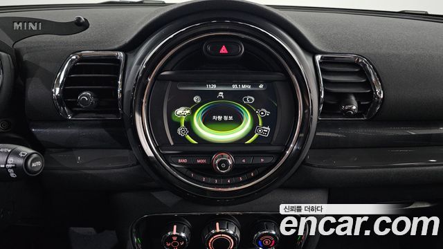 MINI Cooper Clubman Standard 2nd 2018 — фото 16