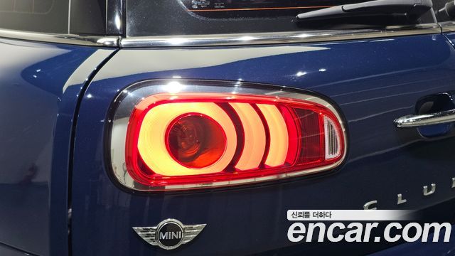 MINI Cooper Clubman Standard 2nd 2018 — фото 23